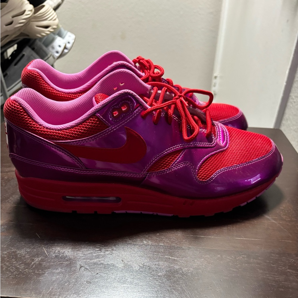 Nike Airmax, size 12.5 (runs small), no box, worn once